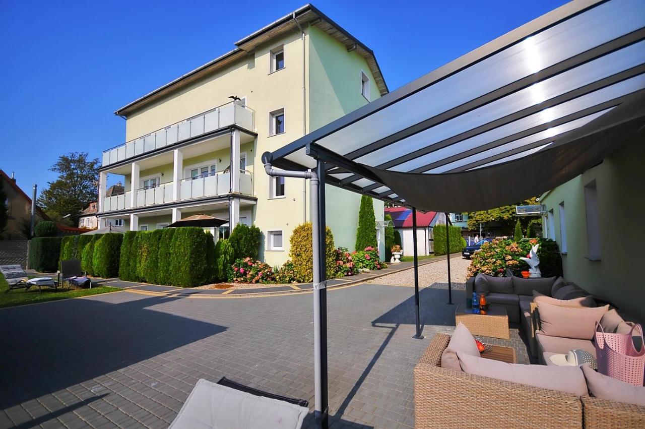 Plaza Apartament Устроне-Морске Экстерьер фото